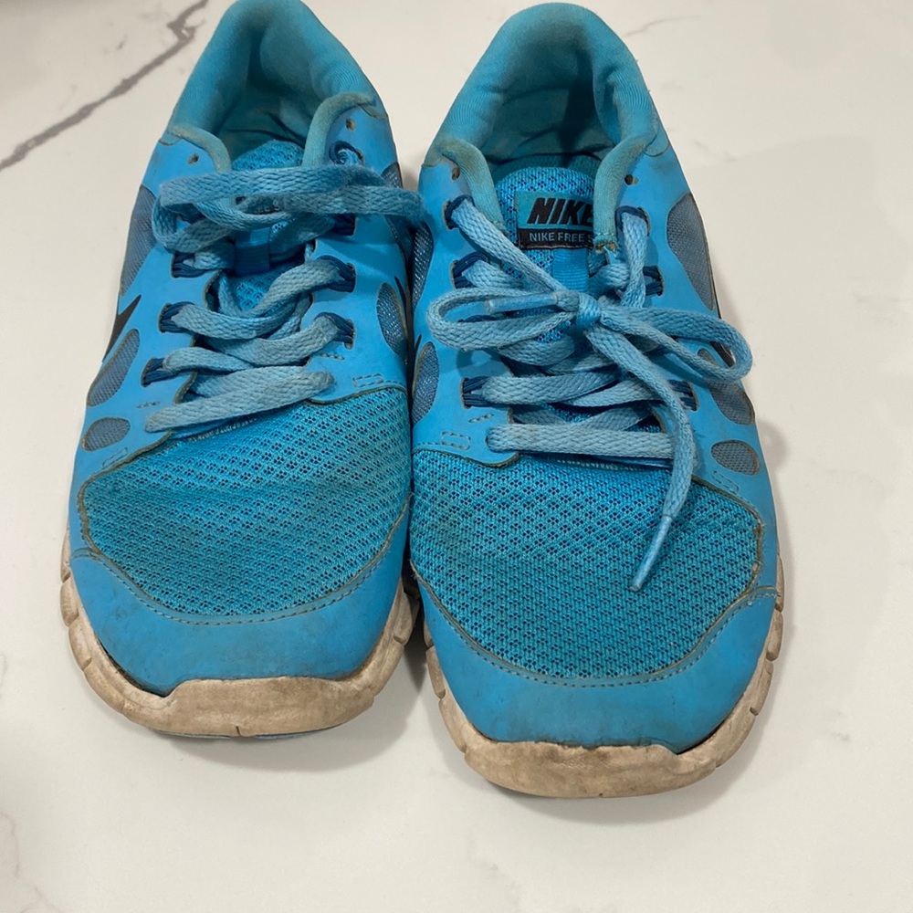 Girls Nike size 5y